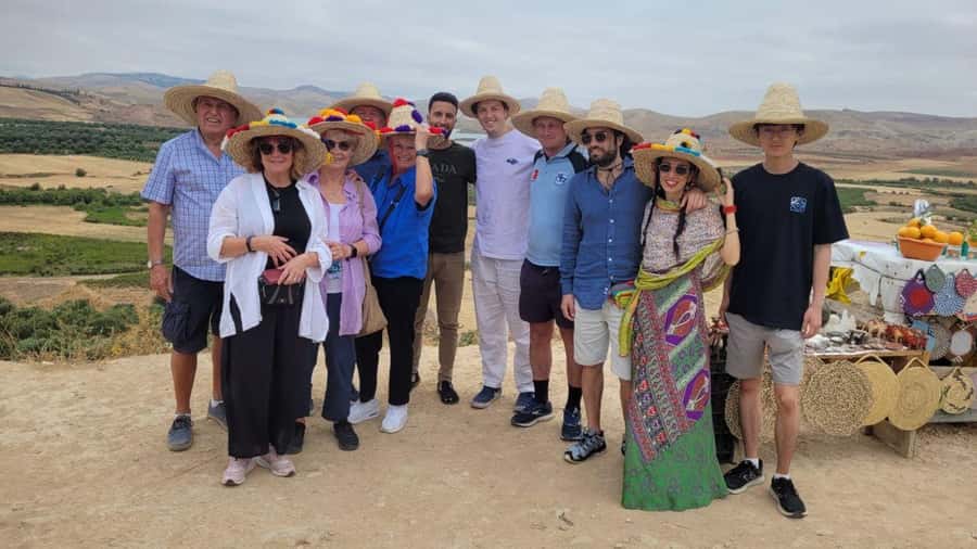 Day Tour to Chefchaouen from Fes with Local Expert - Photo time, shopping temptations, and how to avoid time loss