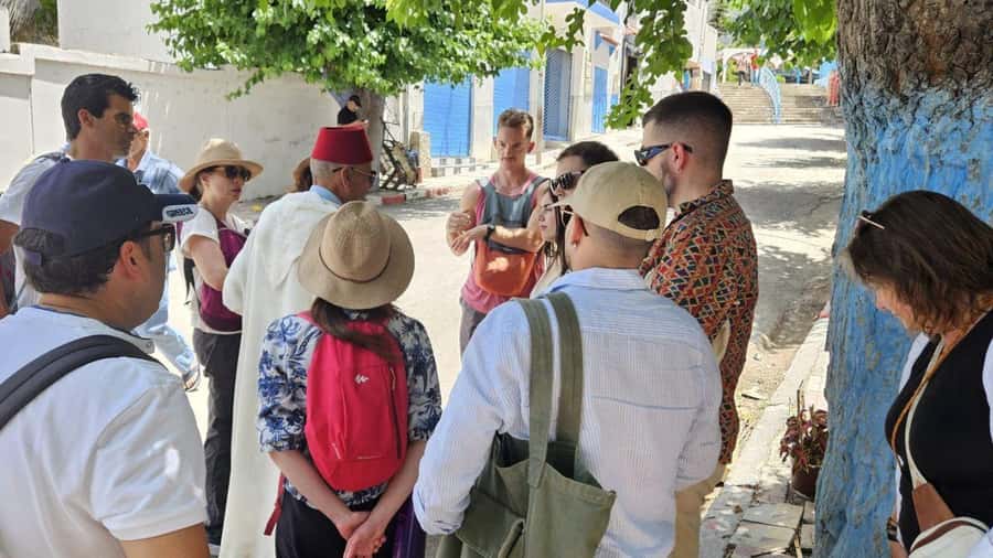 Day Tour to Chefchaouen from Fes with Local Expert - The Rif Mountains curves: comfort tips that keep the day enjoyable