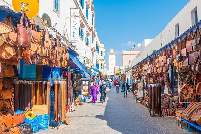 Day Trip from Marrakech to Essaouira - Arrival in Essaouira: How the Ramparts Change the Mood