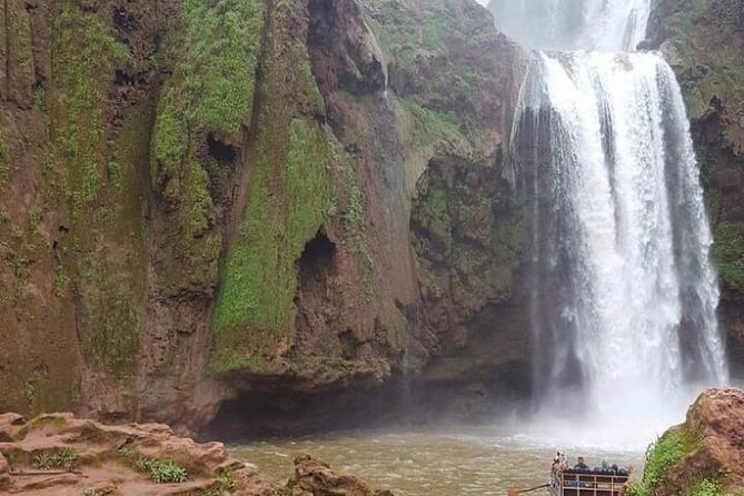 Day trip to OUZOUD waterfall with guide&boat ride from Marrakech - The early start: 8:00 am pickup and what the minibus ride feels like