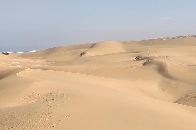 Desert and Wild Beach Day Trip with Meal - Anti-Atlas Mountains: meeting people and eating like you mean it