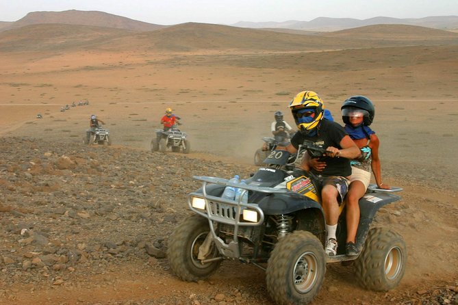 Desert D'Agafay Package - Quad, Dromedary and Dinner Show - Tips, drinks, and the moments that can feel like pressure