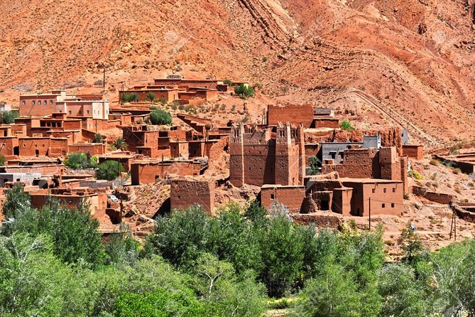 Desert Odyssey: A 2-Day Journey from Marrakech to Zagora - Who This Zagora 2-Day Tour Suits Best