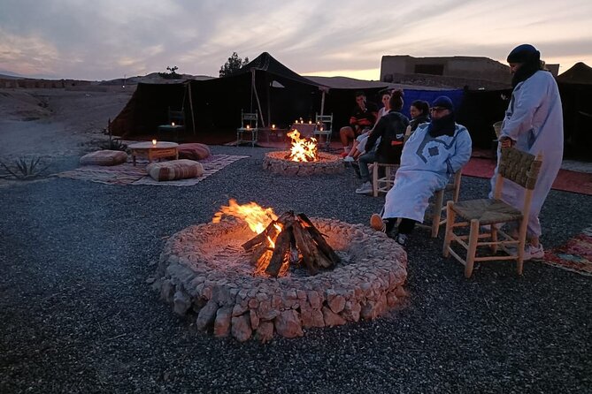 Diner show in Agafay Désert & Camels Ride - The dinner show, music and fire performance moments