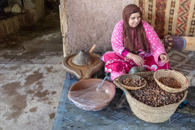 Discover Atlas, Ourika Valley Day Trip from Marrakech - Stop 1: Ourika (2 Hours) for Berber Village Life and Cool Valley Views