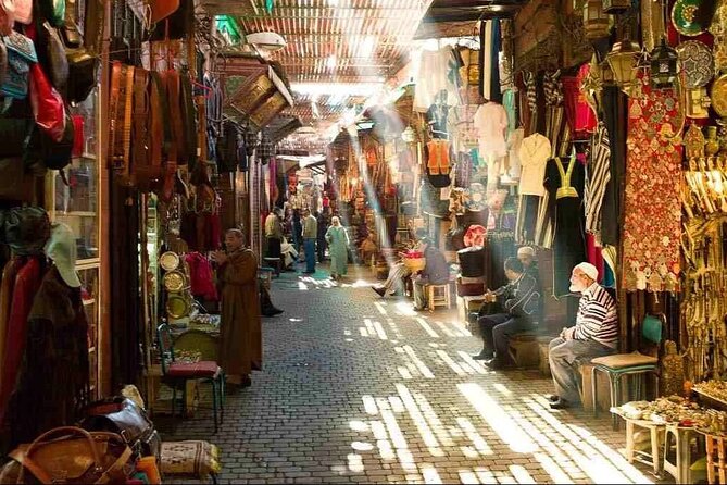Discover Fes: Culture, handicraft & Hidden Treasures - Bou Inania Medersa: Marinid architecture plus a paid ticket