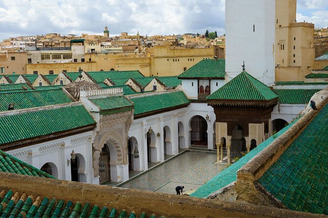 Discover Fez and it’s hidden secrets with a local - Zaouia of Moulay Idriss II and Bab Bou Jeloud Blue Gate finale
