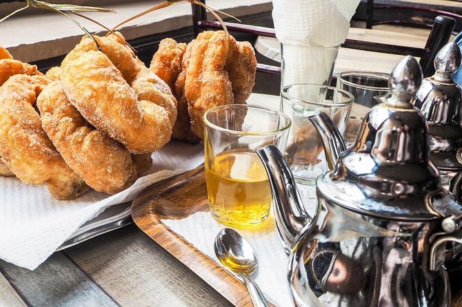 Discover Fez's and its hidden secrets - Medina of Fez and the value of structured walking