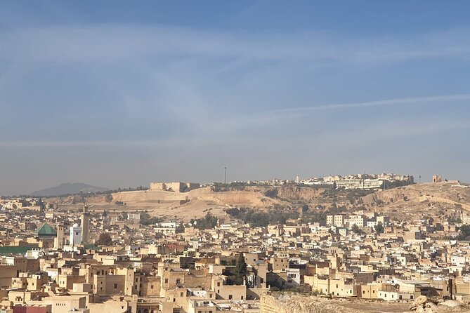 Discover the city of Fes on foot with the best guides - Meeting up and getting comfortable in the medina on foot