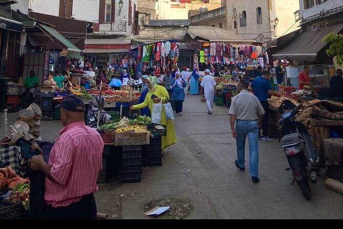 Discovering Life & Walk Inside Old Medina /With Taxi Back Hotel - Guide Quality and Group Pace, Based on Real Feedback