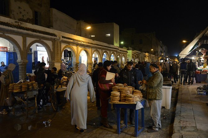 Essaouira Guided Tour: 3 on 1 - Nightlife tour, Live like a local & Street food - Food highlights you should plan your appetite around