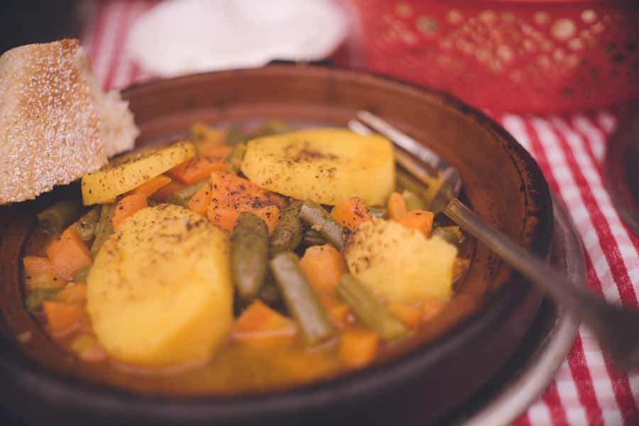 Essaouira: HOW TO BE A REAL MOROCCAN CHEF - Tea, Spices, and the Start of the Real Lesson