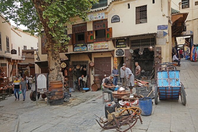 Exclusive Fez Medina Walking Tour with Private Guide - Why a private guide matters in Fez’s medina