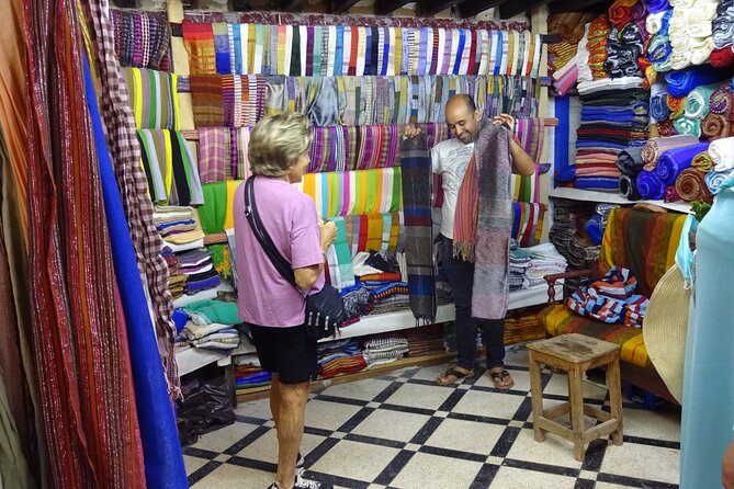 Exclusive Marrakech Souk Shopping Tour - Rahba Kedima Square: everyday life, public oven viewing, and mint tea