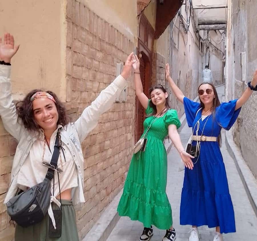 Explore Fes: Unforgettable Guided Walking Tour of the Medina - Rue Oued Zhoune meet-up, WhatsApp contact, and what to expect on arrival