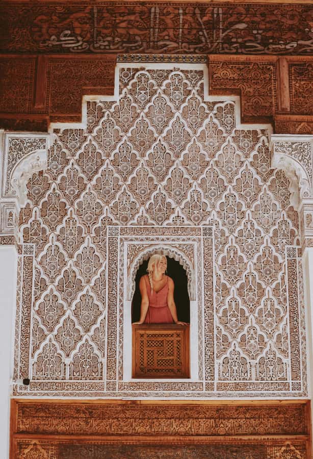 Fes: A Guided Walking Tour Through the Historic Medina - Entering the Old Medina With a Plan, Not a Guess