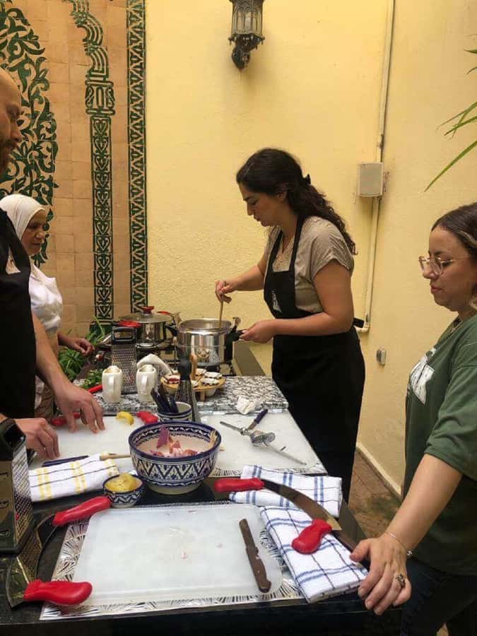 Fes: Authentic Cooking Class and Old Medina Visit - Who this class suits best