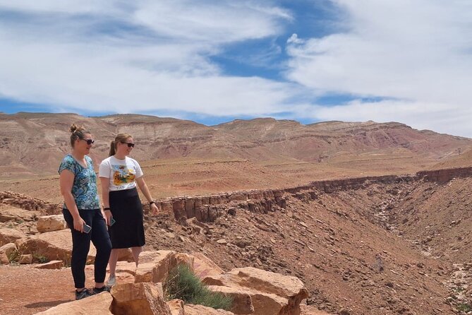 Fes desert tours 2 days - Day 1 from Fes through Ifran, Azrou cedar forest, and Midelt
