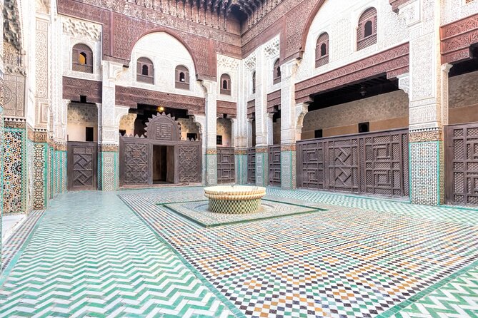 Fes Guided Tour - Bab Boujloud: the blue gate that pulls the whole city together