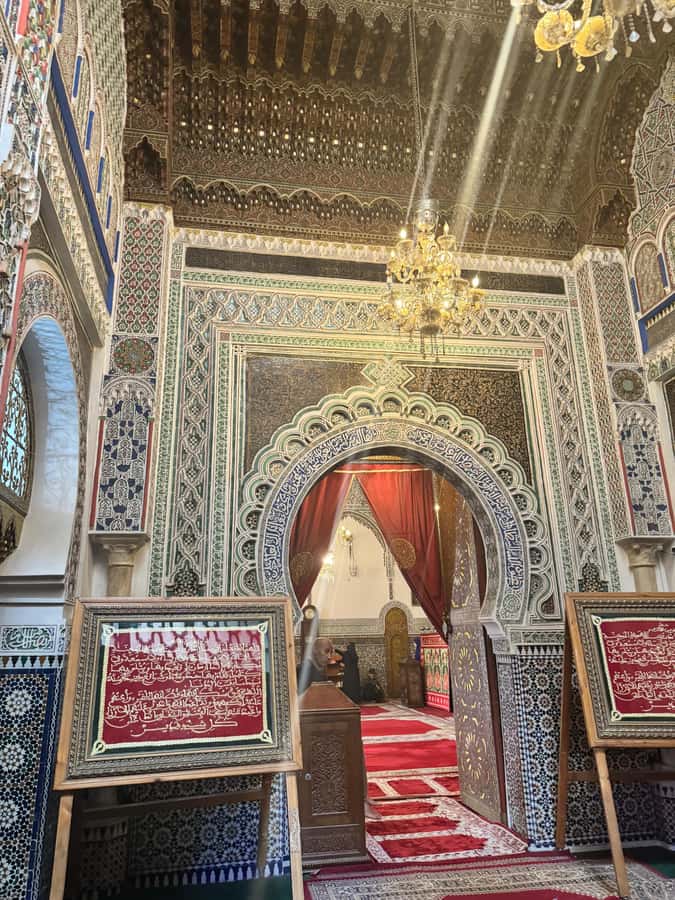 Fes: Museum, Al Attarine Madrasa & Tannery and Medina Tour - Karaouiyine Mosque and University: Why Fes Matters Beyond the Sights