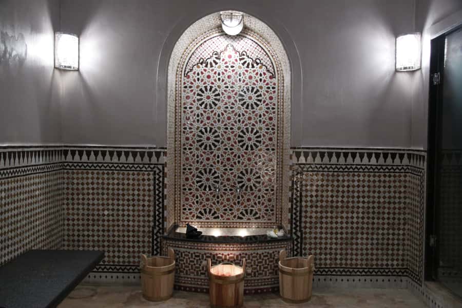 Fes: Traditional Hammam Massage in a Luxury Palace - The Hammam Ritual: Body Scrub and What to Feel For