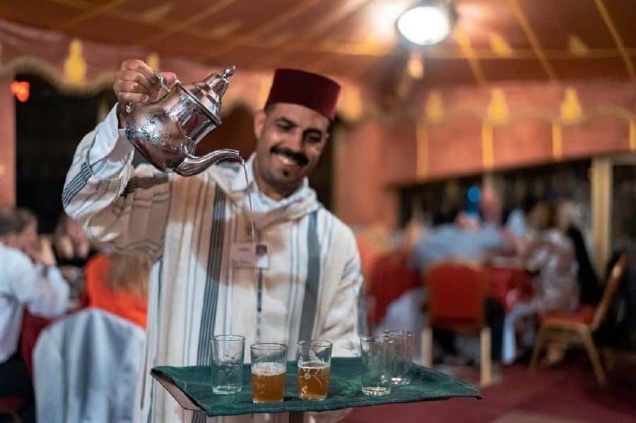 Fes : Unforgettable Dinner Show Experience with hotel pickup - Dinner Show in Fes: Why This Evening Feels Like a Full Night Out