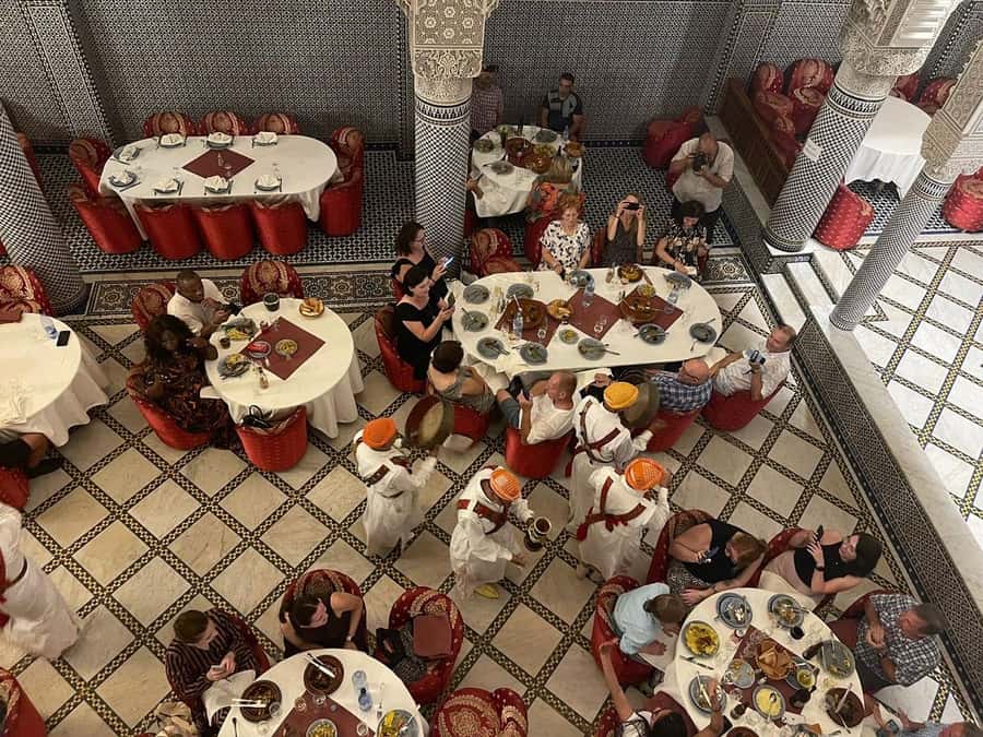 Fes : Unforgettable Dinner Show Experience with hotel pickup - Service and Hospitality: Food Comfort, Plus Extra Care When It Matters