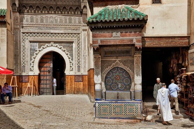 Fez Guided Tour with lunch from Casablanca - Casablanca to Fez: the payoff of a 12-hour day
