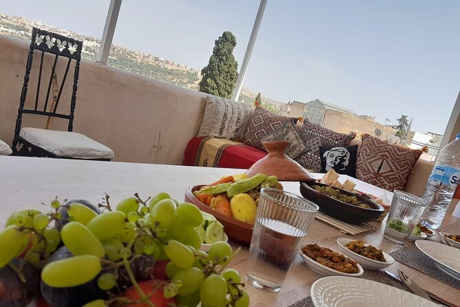 Fez view cooking with grandmother - The recipe booklet by email, your best souvenir