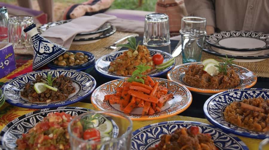 Flavors of Fez: Market visit, and a hands-on cooking class. - Finding the Blue Gate meeting point without stress