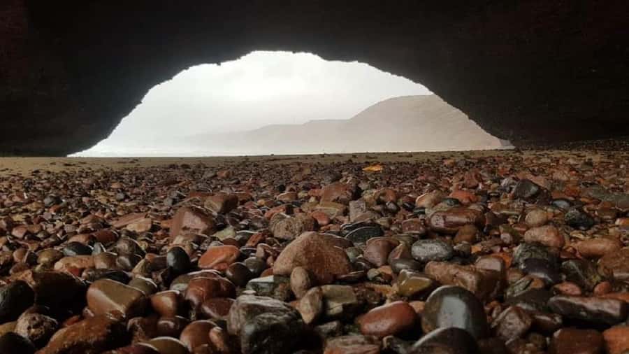 From Agadir: Legzira Beach & Tiznit Day Trip with Lunch - Legzira Beach: red cliffs, natural arches, and beach time you can actually enjoy