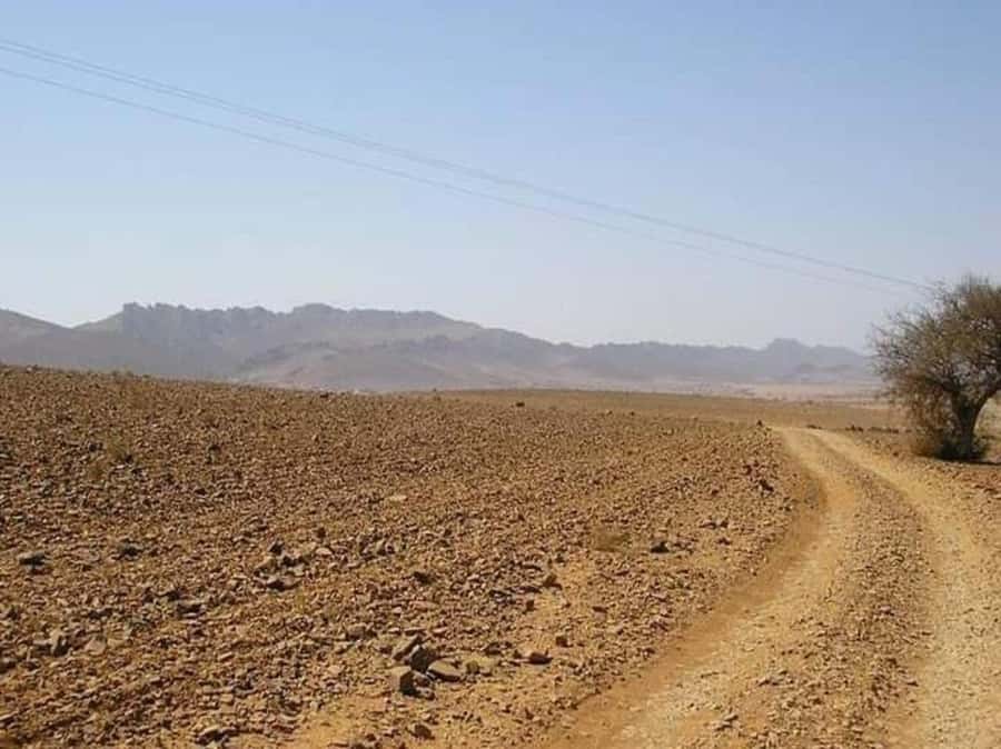 From Agadir: Mini Sahara Day Tour with Lunch - Rsmouka lunch between the day’s mountain scenery