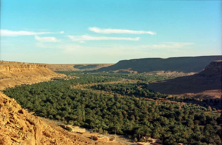 From Fes: 2-Day Luxury Desert Tour to Marrakech & Back Fez - Key highlights worth packing for