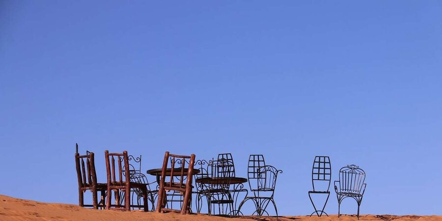 From Fes: 2-Day Merzouga Desert Trip(Luxury Tent & Dinner) - Sunrise at Erg Chebbi and the Return Drive Back to Fez