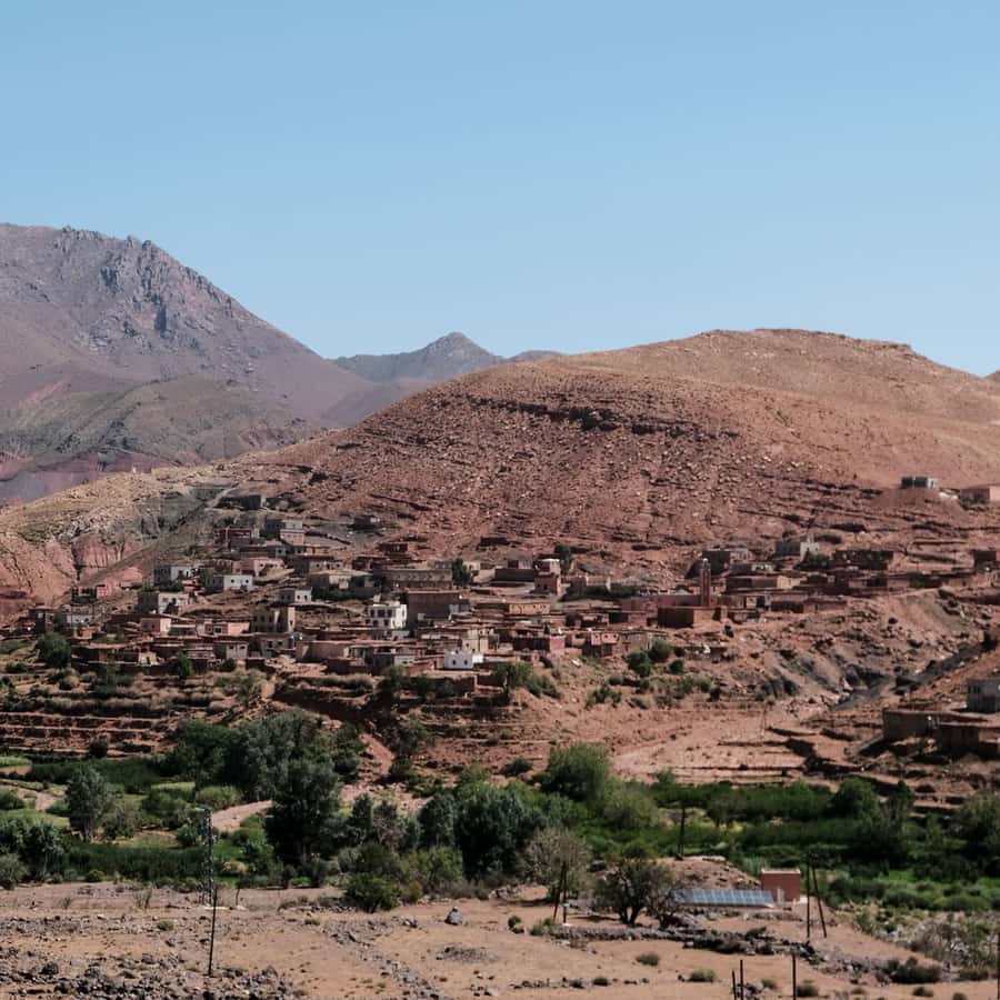 From Fes: 3 Day Magical Desert Camel Trek To Marrakech - Day 3: Ait Ben Haddou and the High Atlas drive into Marrakech