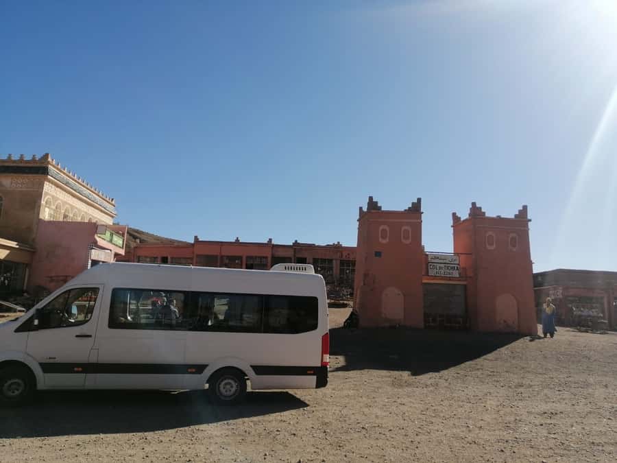 From Fez: 2-Day Marrakech via Merzouga Desert Tour - Day 1: the 07:30 departure and the Middle Atlas stop for monkeys and cedar forest
