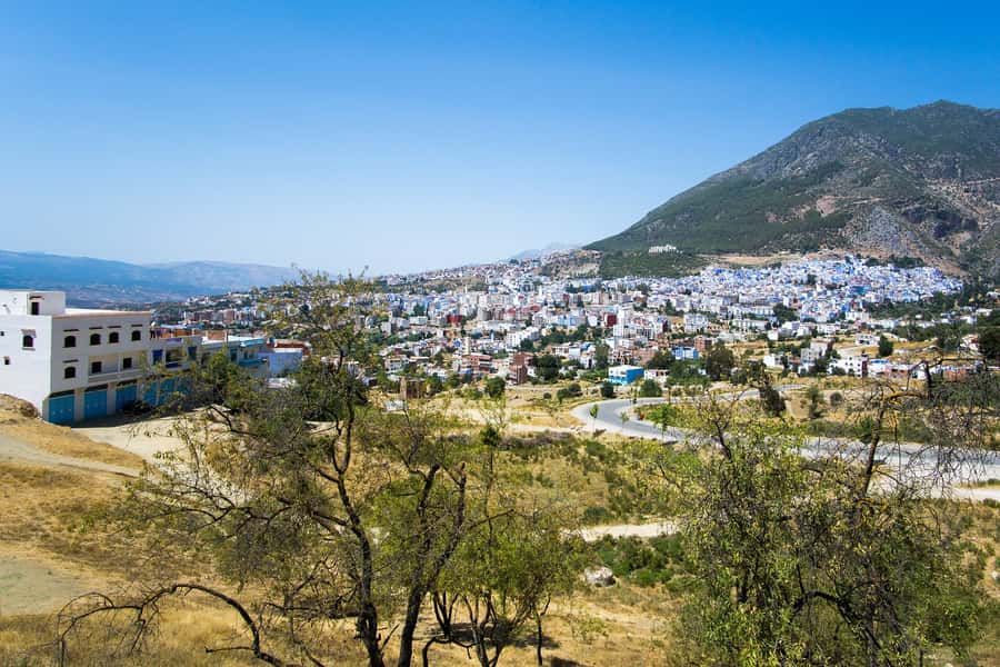 From Fez: Chefchaouen Day Trip with Hotel Pickup - Plaza Uta el-Hammam: The Best First Stop for Kasbah and Mosque Views