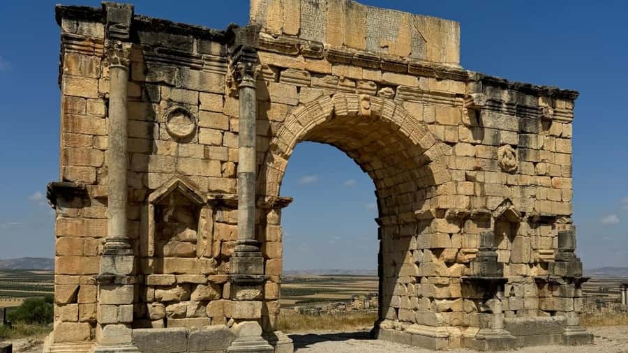 From Fez: Meknes, Volubilis and Moulay Idriss Day Trip - Moulay Idriss Zerhoun: a short visit with big meaning