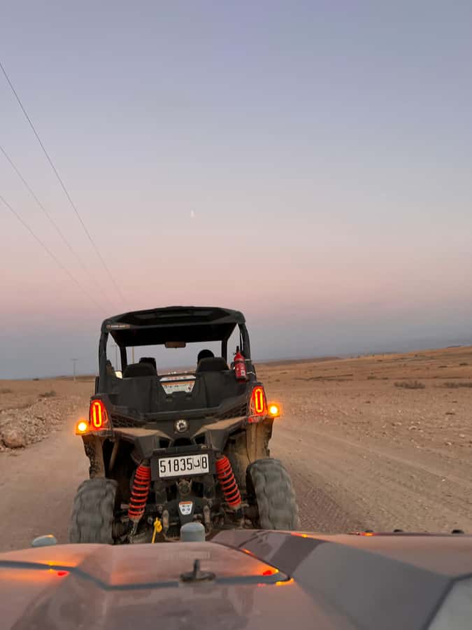 From Marrakech: Agafay Desert Buggy 1Hour & Dinner Show - Camp Time in Agafay: Sunset Views and the Evening Program Flow