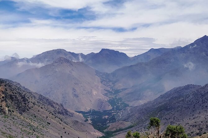 From Marrakech: Atlas Mountains Talamrout Summit day hike & Trek - Pace, steep bits, and who this hike fits best