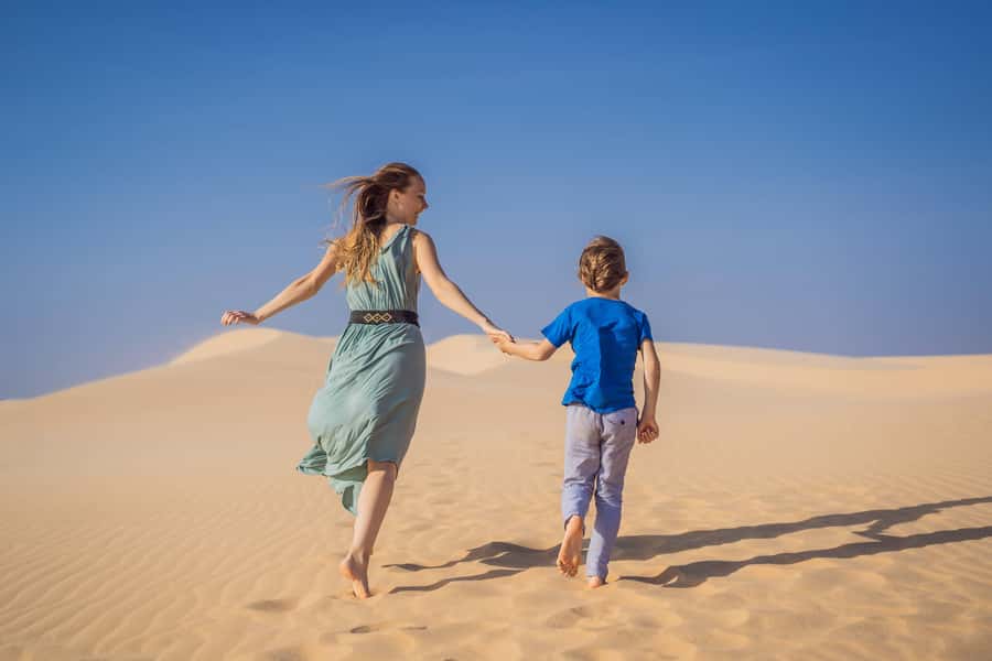 From Marrakech: Merzouga 3-Day Desert Safari with Food - Tinghir And Todgha Gorges: Canyon Walk Time That Breaks Up The Long Ride