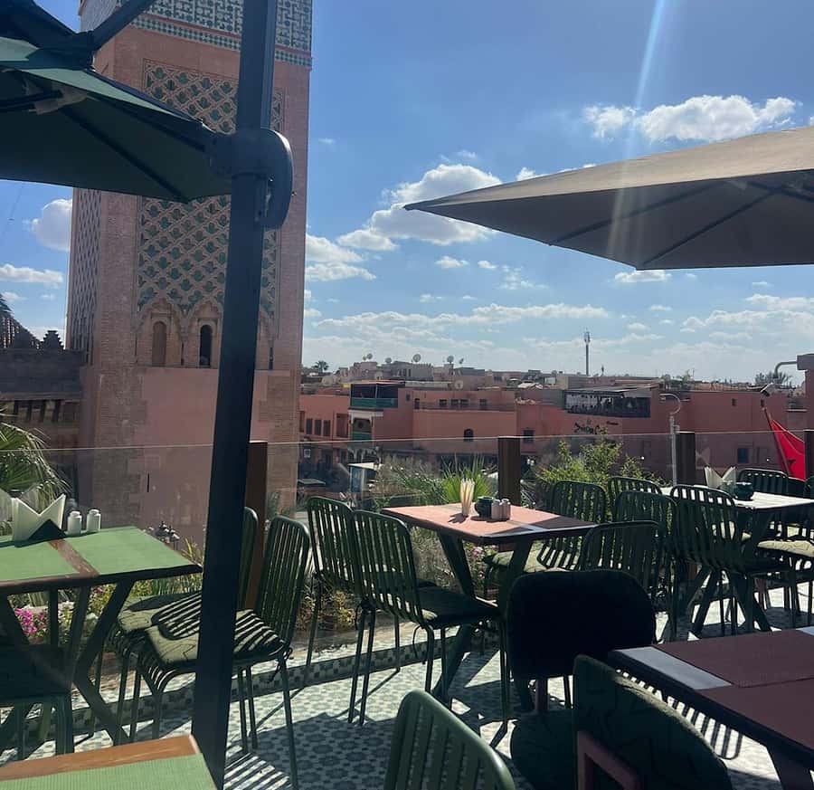 From Marrakech: Rooftop Dinner & Romantic Medina Views - Price and Value: $58 for Dinner and the Show, Not Drinks