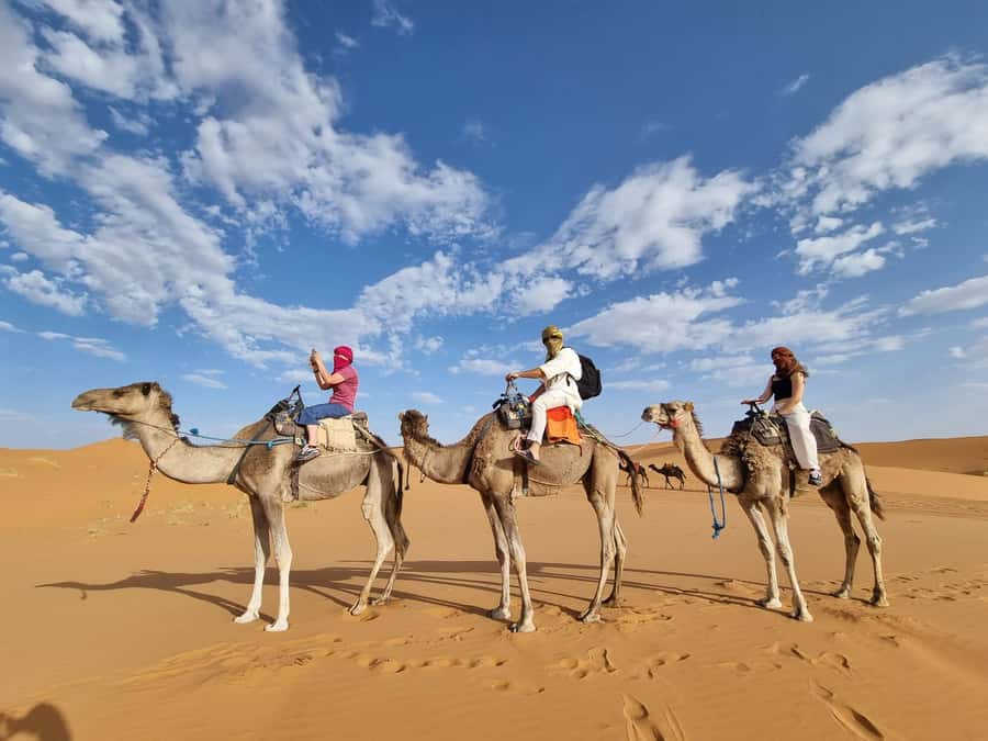 From Marrakech to Merzouga Erg Chebbi: 4-Day Desert Tour - Day 1: Atlas roads, Ait Benhaddou, and Dades Valley calm