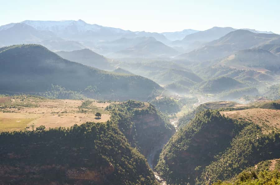 From Marrakesh: 2-Day Desert Zagoura Tour - Leaving Marrakesh: 9:00 AM Start and the Atlas Road Trip