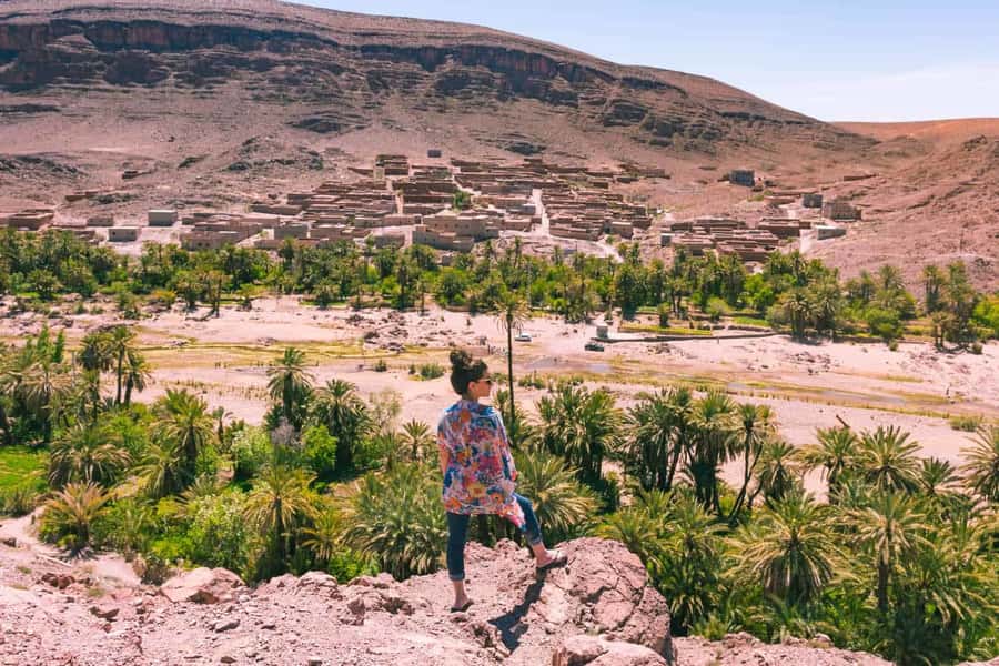 From Marrakesh: 2-Day Trek to Ait-Benhaddou and Ouarzazate - Day 1 from Marrakesh: Tizi-n-Tichka, Telouet Kasbah, and Ait Benhaddou Sunset