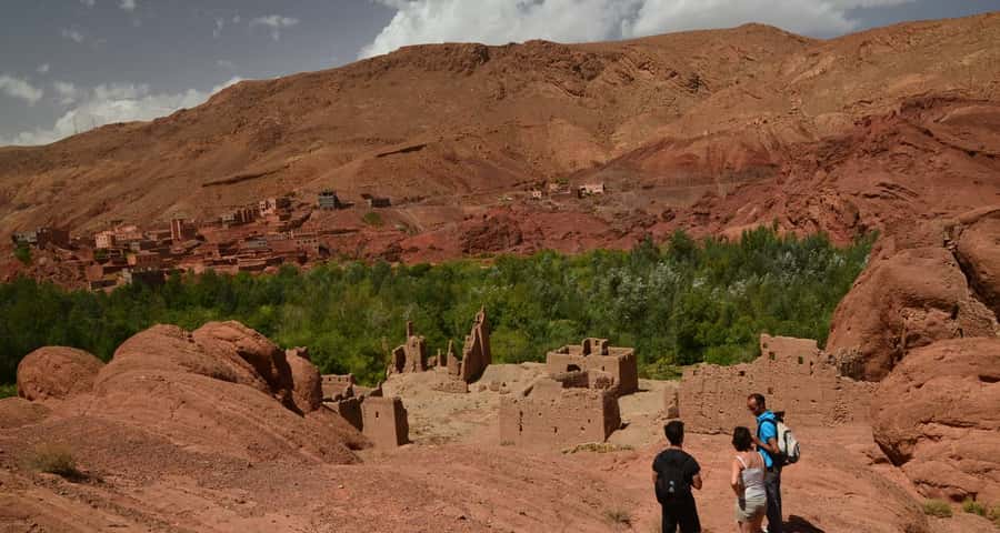 From Marrakesh: 4-Day Private Atlas Mountains & Desert Tour - Rissani Fossil Workshop and Drâa Valley: The Road Eastward