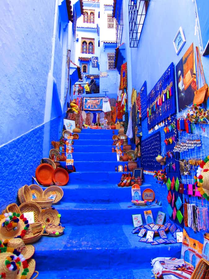 From Tangier: Chefchaouen Guided Full-Day Trip - Plaza Uta el-Hammam for mint tea and a real town moment