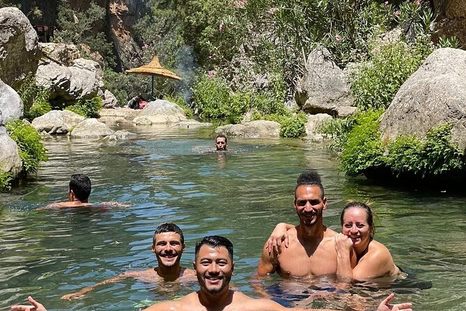 From Tangier: Day Trip to Chefchaouen and Akchour Waterfalls - Souks, jewelry market, and the shift into the Jewish quarter
