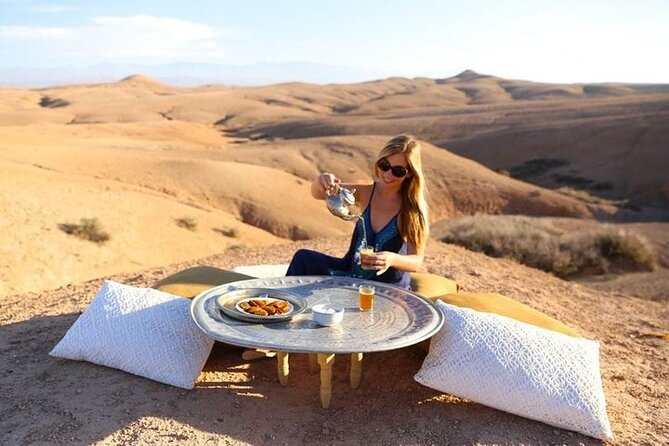 Full-day Agafay Desert and Atlas Mountain Tour - Food and tea: what is included, what you pay locally