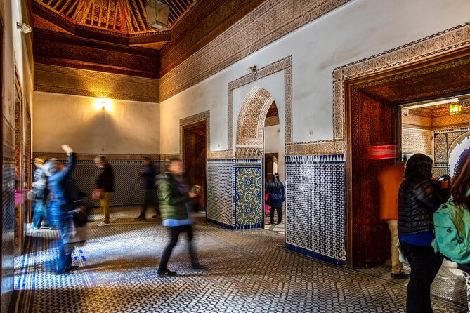 Full Day Marrakesh City Tour including Local Lunch - Bahia Palace and the Saadian Tombs: Where the Tilework Gets Personal